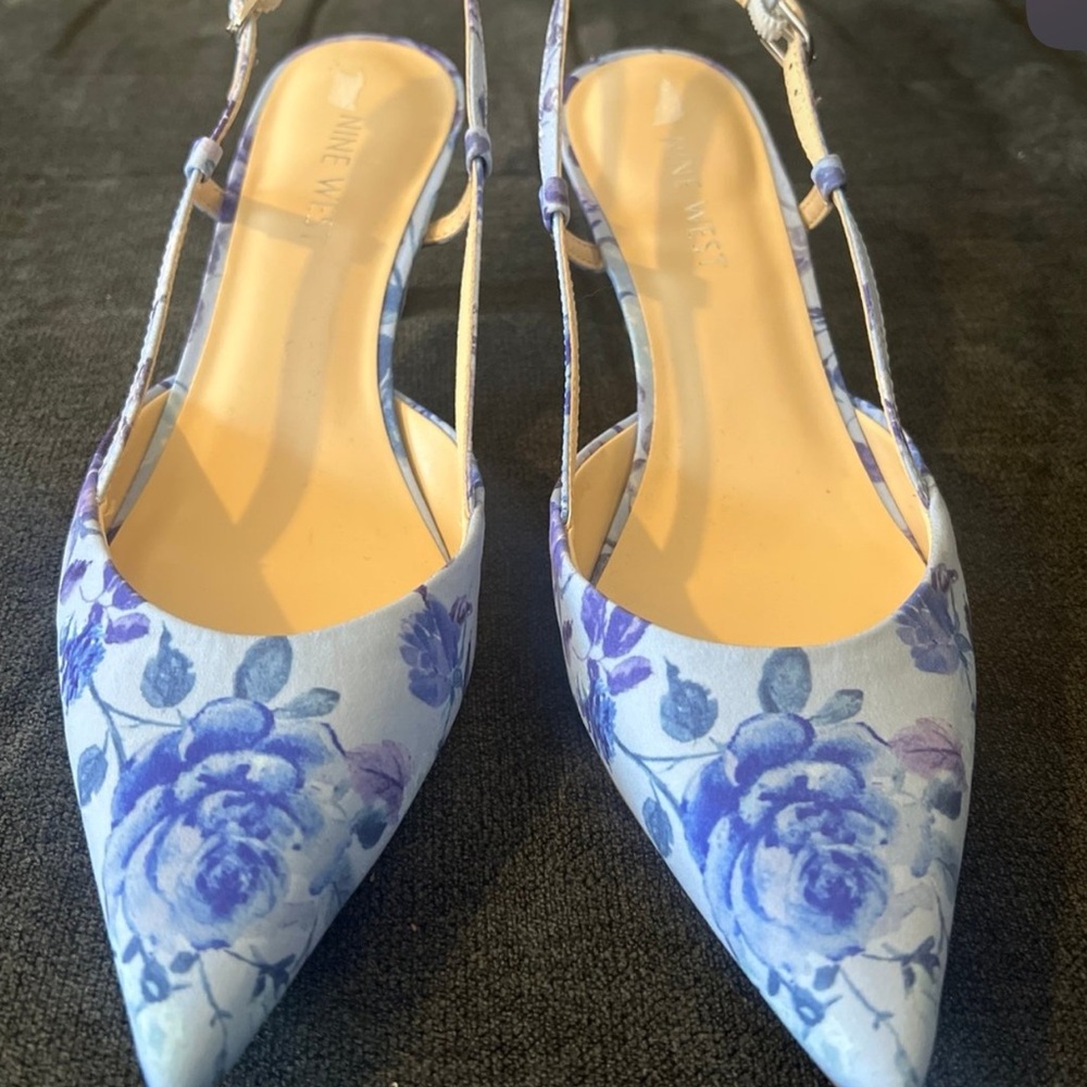 Nine West Blue Heels with Elegant Slingback Design
